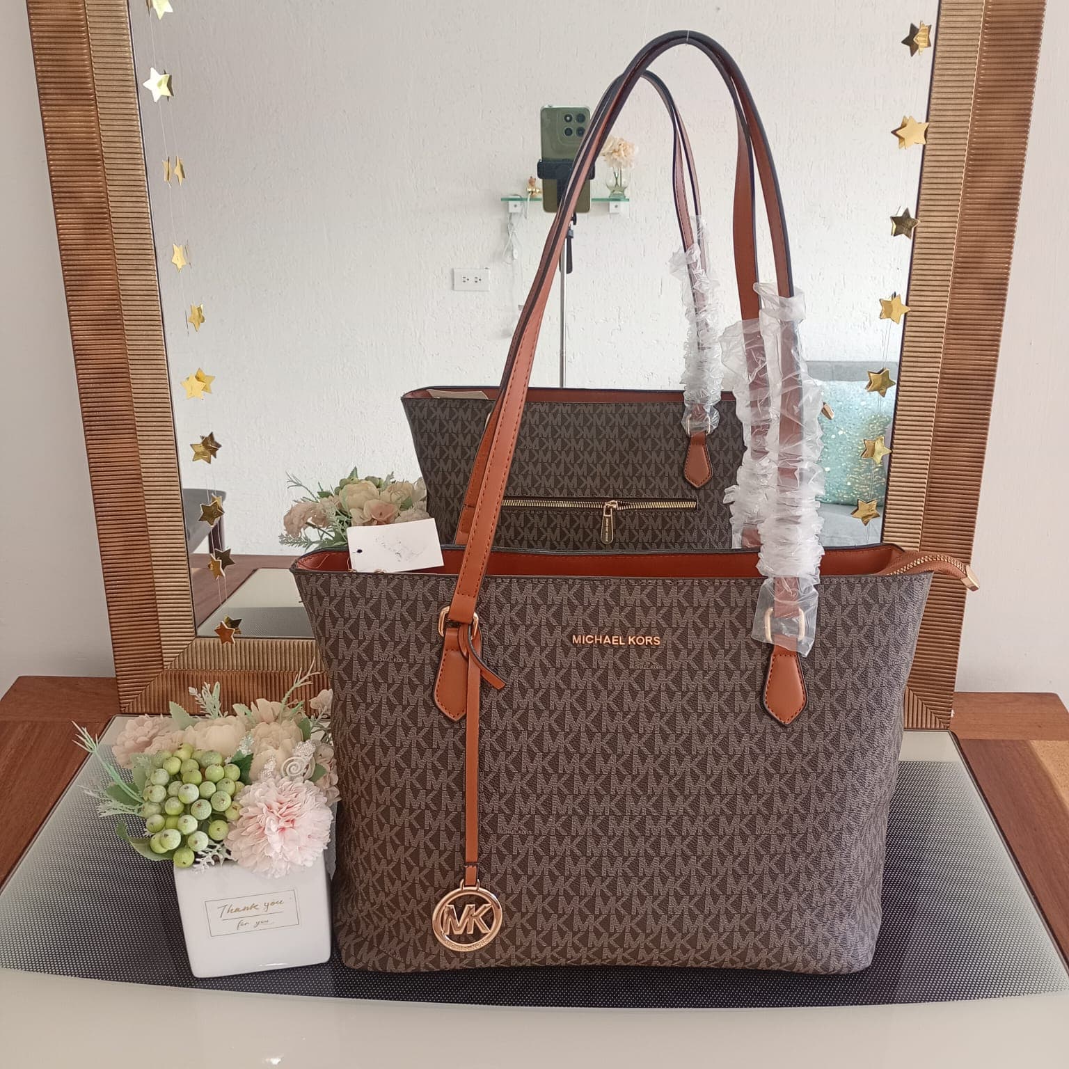 Bolsa tote Michael Kors Kempton mediana con monograma MK